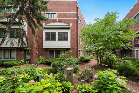 Tiny photo for 2455 W Ohio Street #8E, Chicago, IL 60612 (MLS # 12753178)