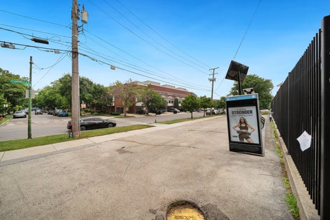 Tiny photo for 2455 W Ohio Street #8E, Chicago, IL 60612 (MLS # 12753178)