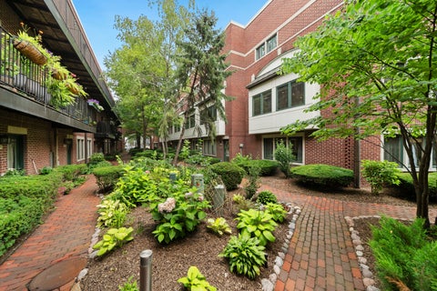Tiny photo for 2455 W Ohio Street #8E, Chicago, IL 60612 (MLS # 12753178)