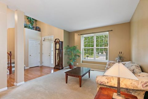 Tiny photo for 335 Buffalo Drive, Elgin, IL 60124 (MLS # 12502419)