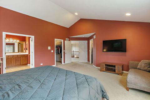 Tiny photo for 335 Buffalo Drive, Elgin, IL 60124 (MLS # 12502419)