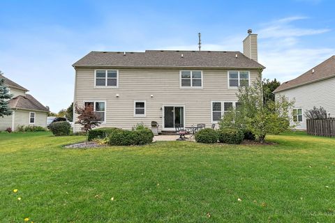 Tiny photo for 335 Buffalo Drive, Elgin, IL 60124 (MLS # 12502419)