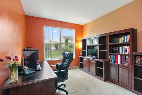 Tiny photo for 335 Buffalo Drive, Elgin, IL 60124 (MLS # 12502419)