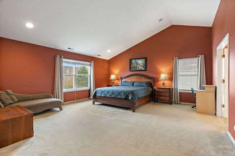 Tiny photo for 335 Buffalo Drive, Elgin, IL 60124 (MLS # 12502419)