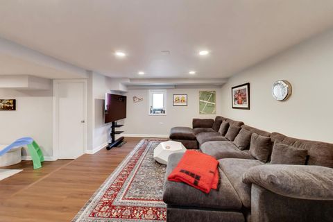 Tiny photo for 1301 N Bosworth Avenue, Chicago, IL 60642 (MLS # 12636894)