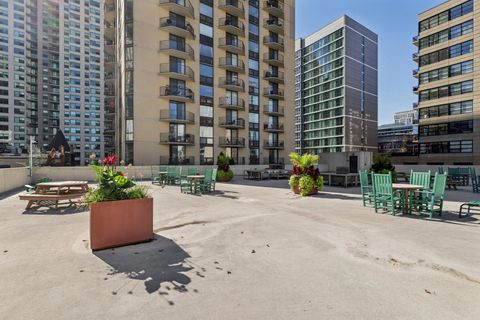 Tiny photo for 70 W Huron Street #2210, Chicago, IL 60654 (MLS # 12498162)