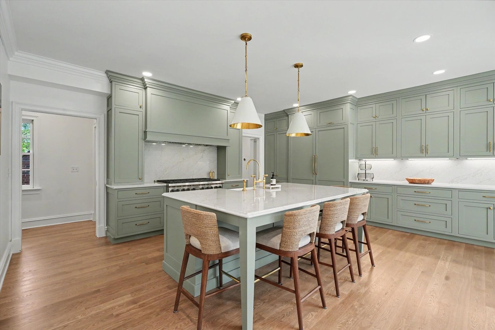 1203 Sussex Court