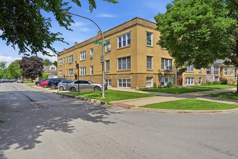 Tiny photo for 5708 W George Street #2, Chicago, IL 60634 (MLS # 12747950)