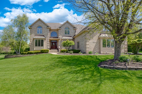 Photo of 4N365 Saint Andrews Trace Lane, West Chicago, IL 60185 (MLS # 12605342)