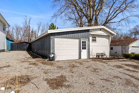 Photo of 205 Railroad Street, New Boston, IL 61272 (MLS # 12599525)