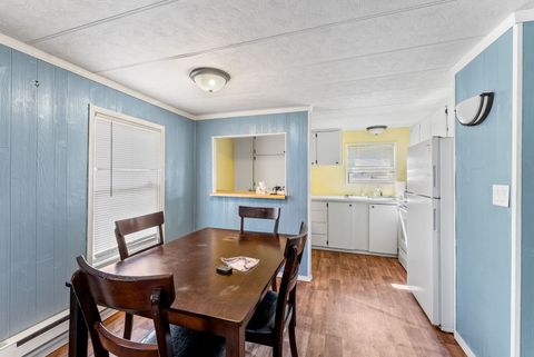 Tiny photo for 205 Railroad Street, New Boston, IL 61272 (MLS # 12599525)