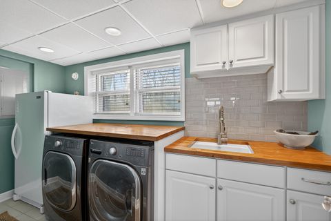 Tiny photo for 1335 Wilmot Road, Deerfield, IL 60015 (MLS # 12585357)