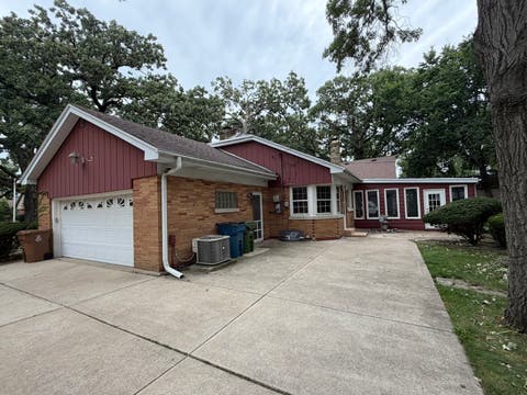 Tiny photo for 9615 Parkside Avenue, Oak Lawn, IL 60453 (MLS # 12731501)