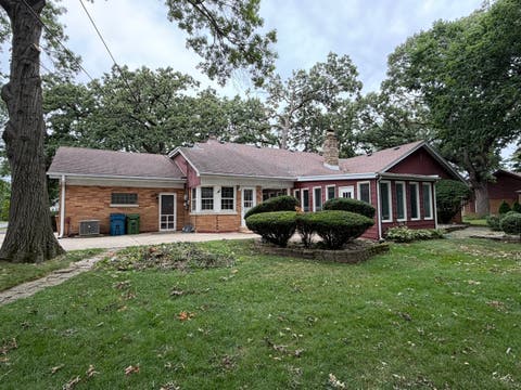 Tiny photo for 9615 Parkside Avenue, Oak Lawn, IL 60453 (MLS # 12731501)