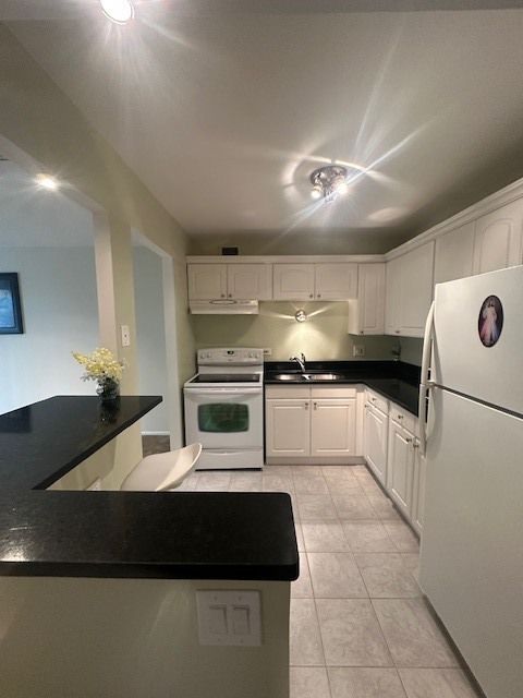 Tiny photo for 9098 W Terrace Drive #3-I, Niles, IL 60714 (MLS # 12600495)