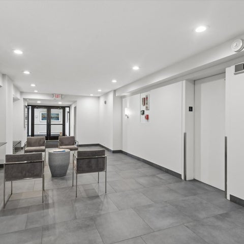 Tiny photo for 3851 Mission Hills Road #303, Northbrook, IL 60062 (MLS # 12771377)