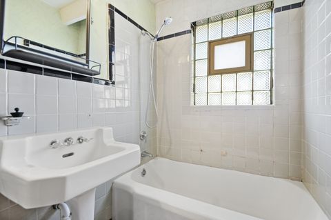 Tiny photo for 1960 W Hood Avenue #3B, Chicago, IL 60660 (MLS # 12472223)