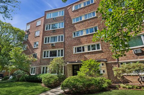 Photo of 1960 W Hood Avenue #3B, Chicago, IL 60660 (MLS # 12472223)
