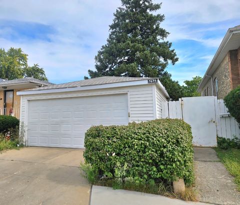 5635 S California Avenue Chicago IL 60629