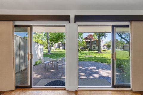 Tiny photo for 116 Cascade Drive, Indian Head Park, IL 60525 (MLS # 12623214)