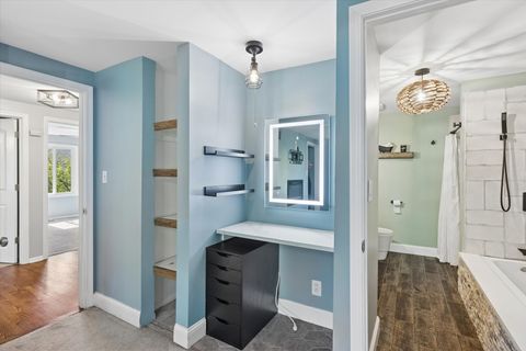 Tiny photo for 116 Cascade Drive, Indian Head Park, IL 60525 (MLS # 12623214)