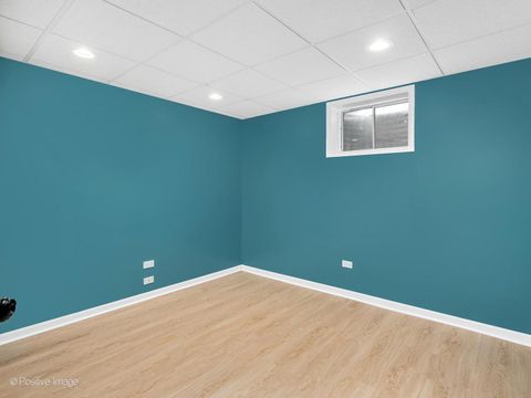 Tiny photo for 805 Potomac Avenue, Naperville, IL 60565 (MLS # 12432028)