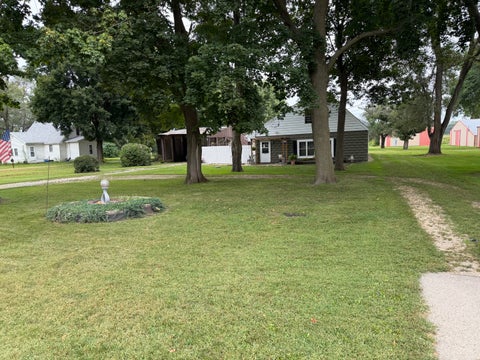 Photo of 1713 E Rock Falls Road, Rock Falls, IL 61071 (MLS # 12746262)