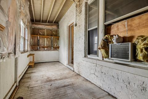 Tiny photo for 9605 S Winston Avenue, Chicago, IL 60643 (MLS # 12677978)