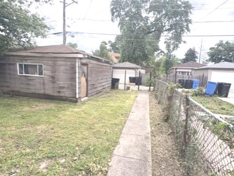 Tiny photo for 9605 S Winston Avenue, Chicago, IL 60643 (MLS # 12677978)