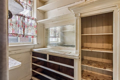 Tiny photo for 9605 S Winston Avenue, Chicago, IL 60643 (MLS # 12677978)