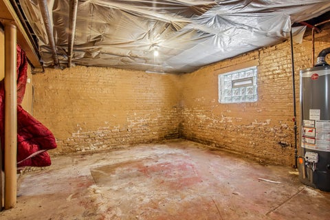 Tiny photo for 9605 S Winston Avenue, Chicago, IL 60643 (MLS # 12677978)