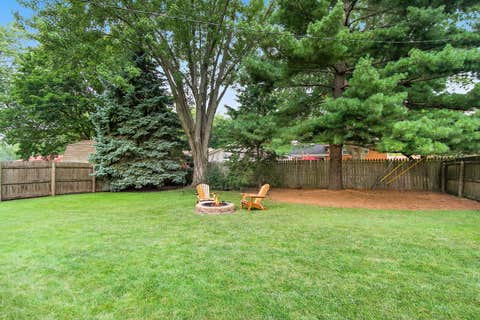 Tiny photo for 846 Sioux Drive, Elgin, IL 60120 (MLS # 12711717)