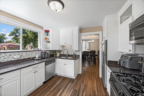 Tiny photo for 123 Bohland Avenue, Bellwood, IL 60104 (MLS # 12457653)