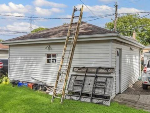 Tiny photo for 123 Bohland Avenue, Bellwood, IL 60104 (MLS # 12457653)