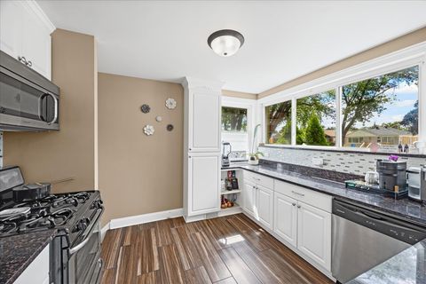 Tiny photo for 123 Bohland Avenue, Bellwood, IL 60104 (MLS # 12457653)