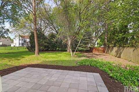 Tiny photo for 1420 Madison Drive, Buffalo Grove, IL 60089 (MLS # 12707266)