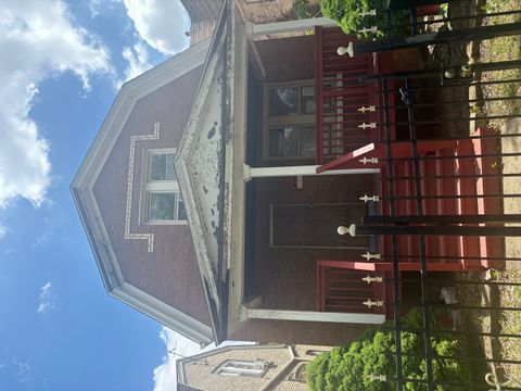 937 N Kedvale Avenue Chicago IL 60651