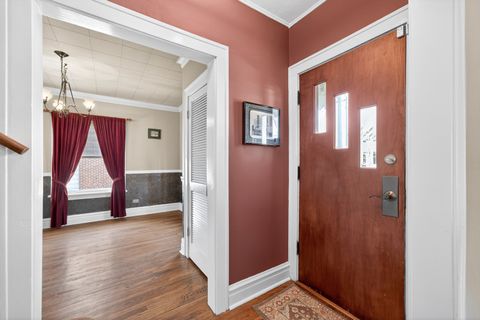 Tiny photo for 323 Hawthorne Boulevard, Glen Ellyn, IL 60137 (MLS # 12589854)