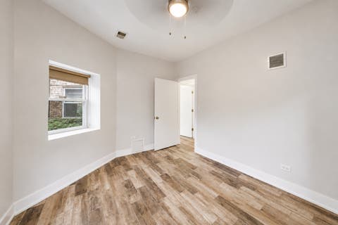 Tiny photo for 6328 N Bell Avenue #G, Chicago, IL 60659 (MLS # 12737213)