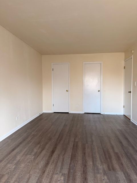 Tiny photo for 706 E Algonquin Road #204, Arlington Heights, IL 60005 (MLS # 12586030)