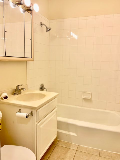 Tiny photo for 706 E Algonquin Road #204, Arlington Heights, IL 60005 (MLS # 12586030)