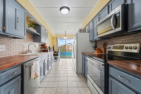 Tiny photo for 9826 Treetop Drive #2W, Orland Park, IL 60462 (MLS # 12605591)