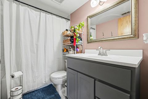 Tiny photo for 9826 Treetop Drive #2W, Orland Park, IL 60462 (MLS # 12605591)