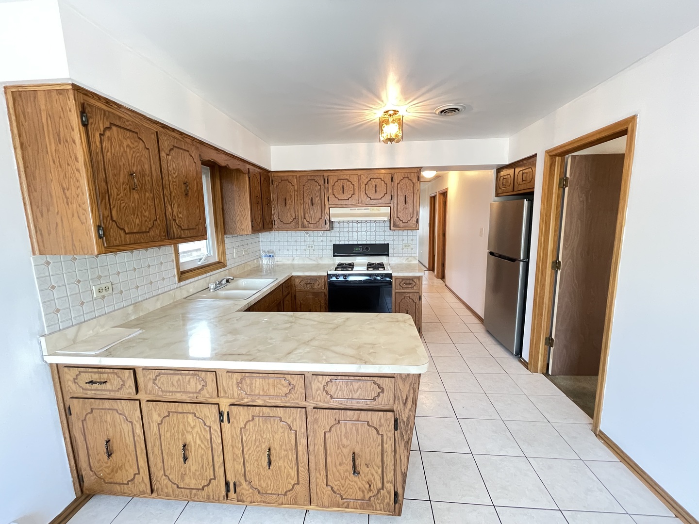 4440 W 55th Street