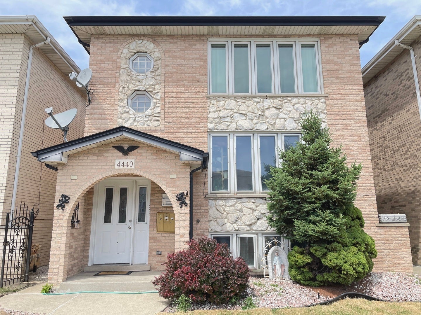 Photo 1 of 42 — 4440 W 55th Street, Chicago, IL 60632