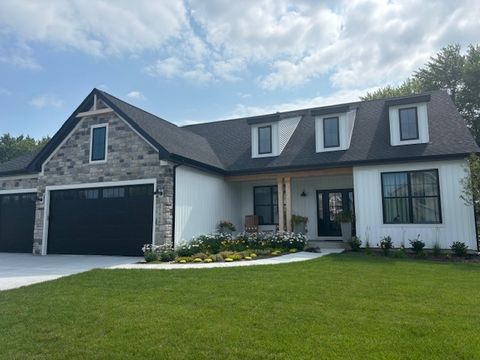 A home in Shorewood