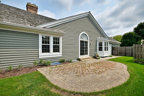 Tiny photo for 452 Park Barrington Drive, Barrington, IL 60010 (MLS # 12746173)