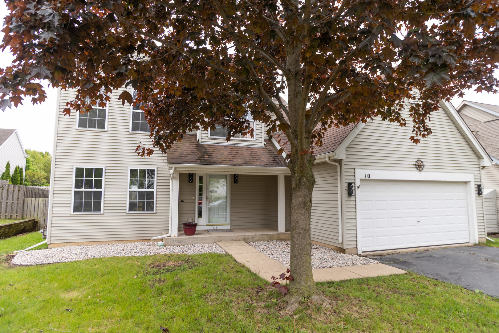 10 Sugar Creek Court
