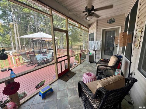 Tiny photo for 17794 E FAIRFIELD Road, Mt Vernon, IL 62864 (MLS # QC4268366)