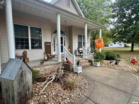 Tiny photo for 17794 E FAIRFIELD Road, Mt Vernon, IL 62864 (MLS # QC4268366)